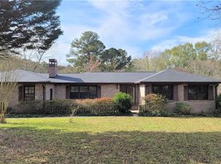 3355 Garmon Dr, Loganville, GA 30052