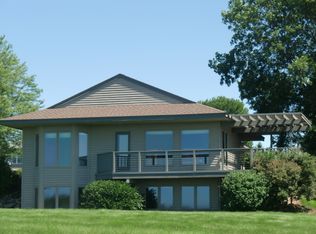 1201 Easthill Dr, Wausau, WI 54403