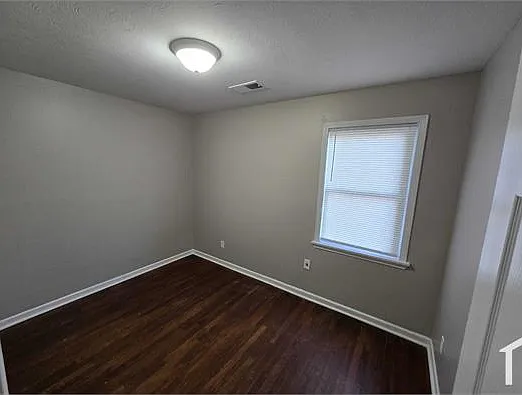 3906 Hammett Dr — Photo 13