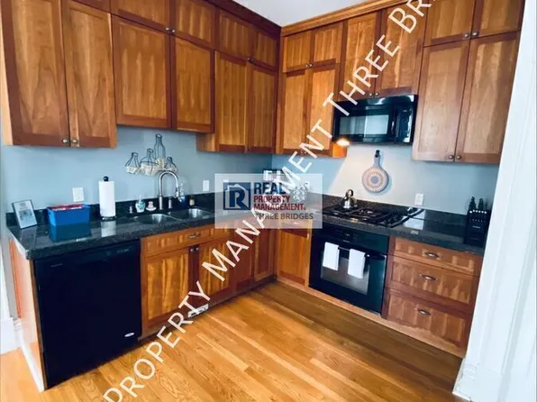 2219 McNair Ave #1F, Saint Louis, MO 63104