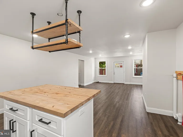 106 W Main Ave #4 — Photo 10