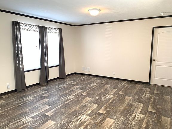 2nd image of 17086 Kropf Ave