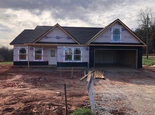 304 Dogwood Trl, Campobello, SC 29322