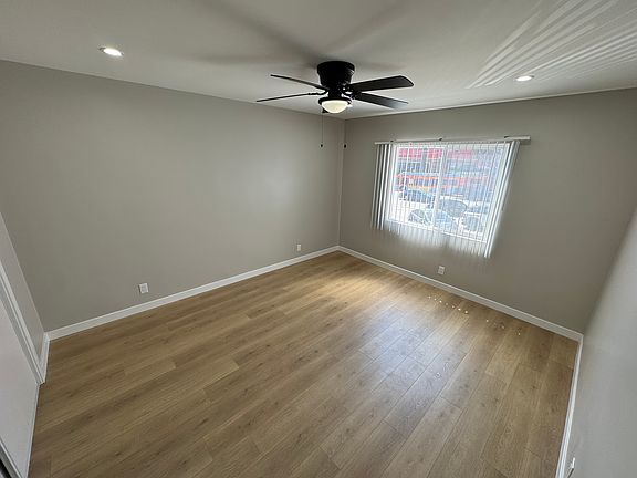 2nd image of 5447 Russell Ave APT 6