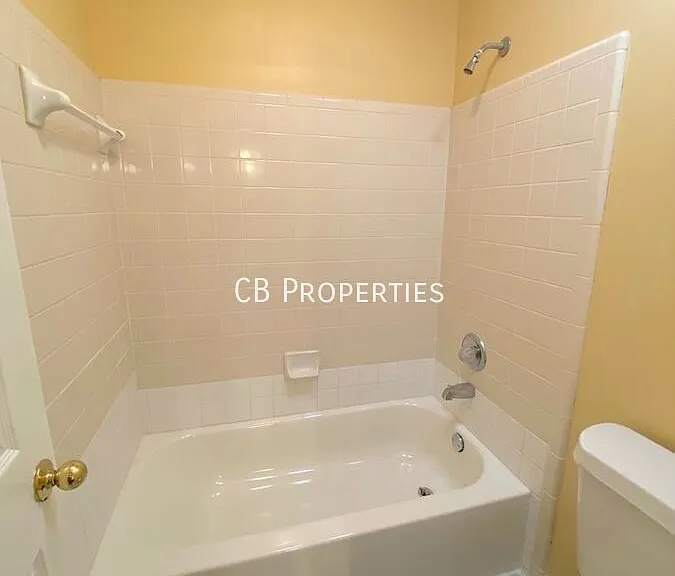 3514 Harvest Ln — Photo 8