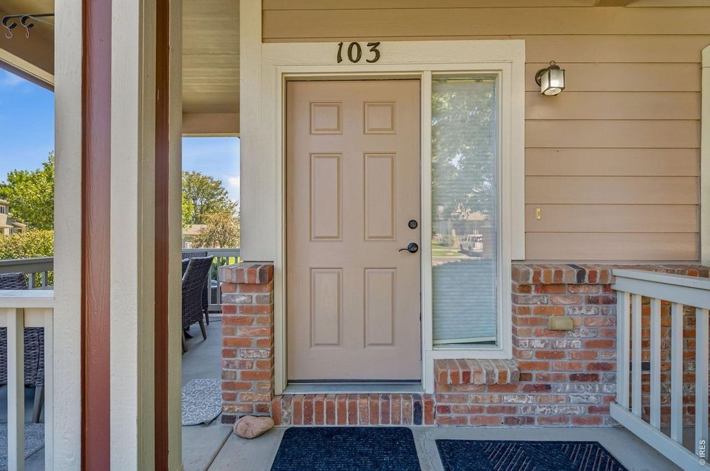 230 Carina Cir #103