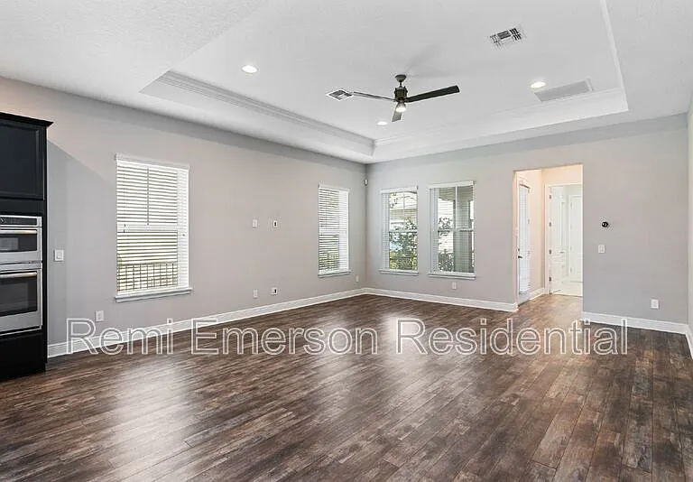 9211 Neher St — Photo 6