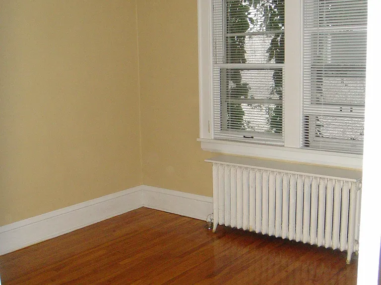 3345 Hennepin Ave #1 — Photo 11