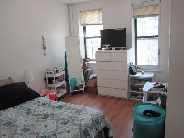 95 South Tenth Street image 15 of 16