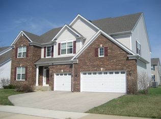 2007 Amelia Ln, Hoffman Estates, IL 60192