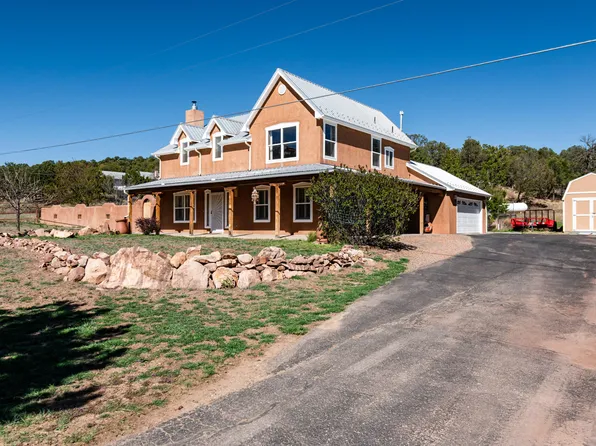 44 Magic Valley Dr, Sandia Park, NM 87047