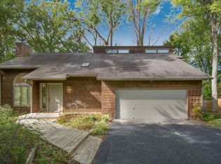 2504 E Poplar Ct, Bloomington, IN 47401