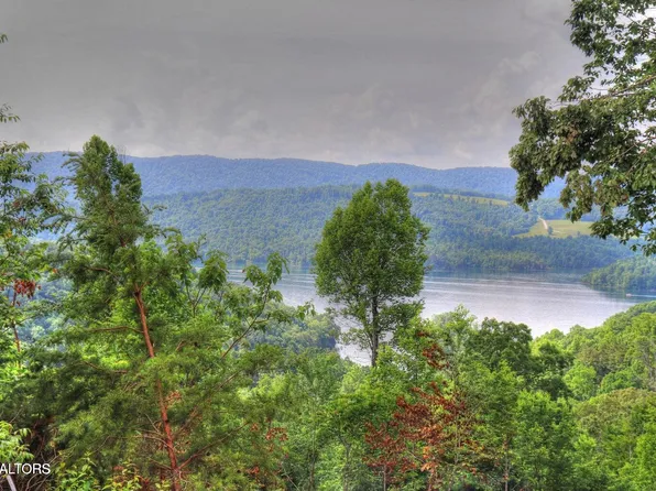 440 Feldspar Rd, New Tazewell, TN 37825