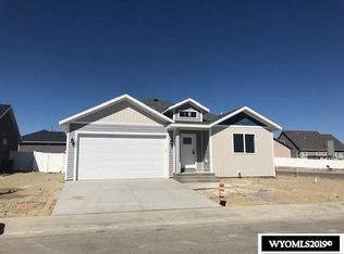 1607 Condor Dr, Rock Springs, WY 82901