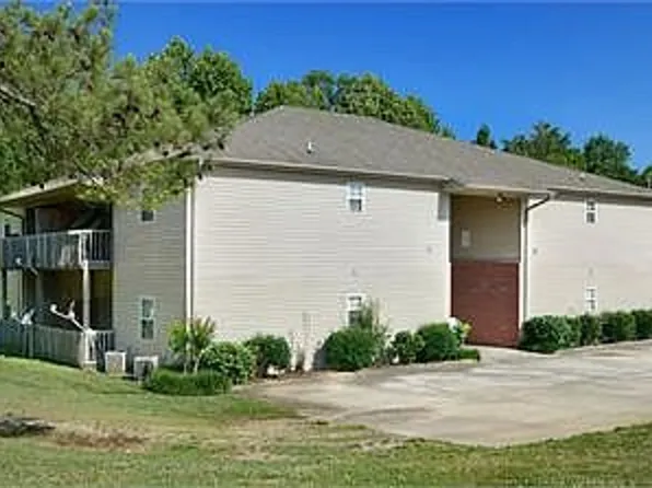 Killen West, 121 Lannes West Dr #79, Killen, AL 35645