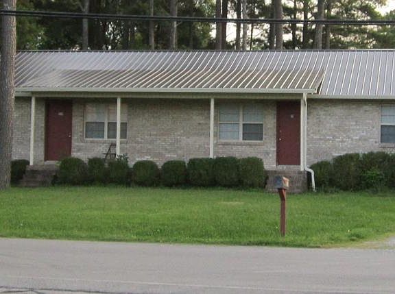 2nd image of 105 N Roosevelt St #105