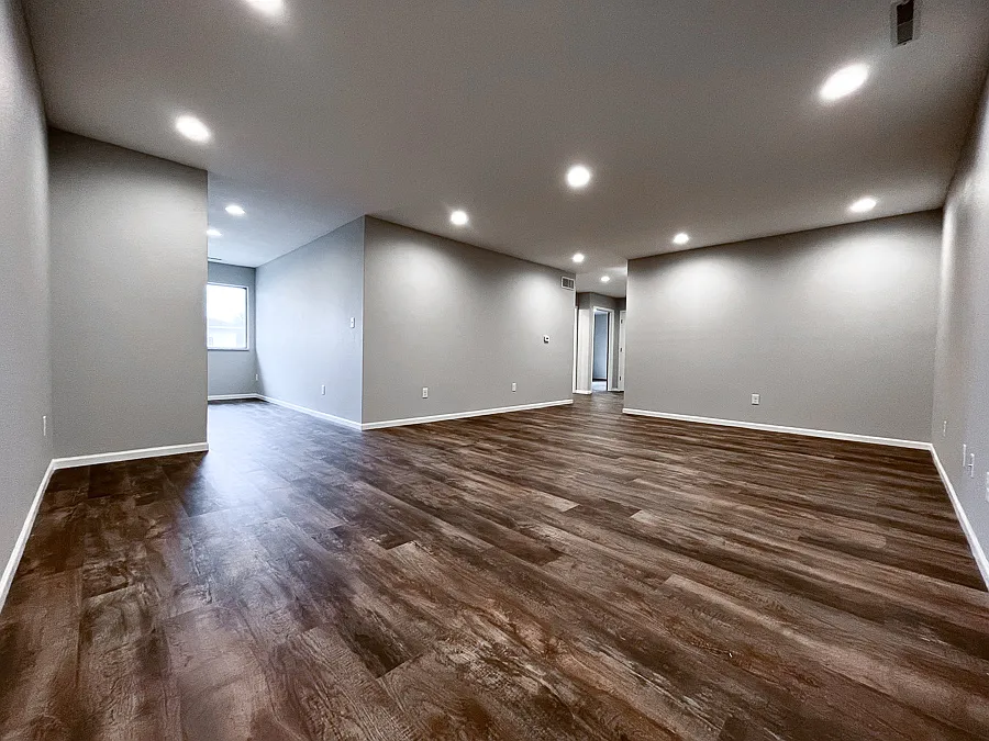 2322 College Street - 4 — Photo 2