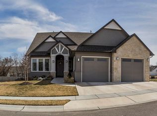 414 N Frontgate St, Wichita, KS 67206