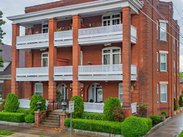 233 N 6th St APT 203, Paducah, KY 42001