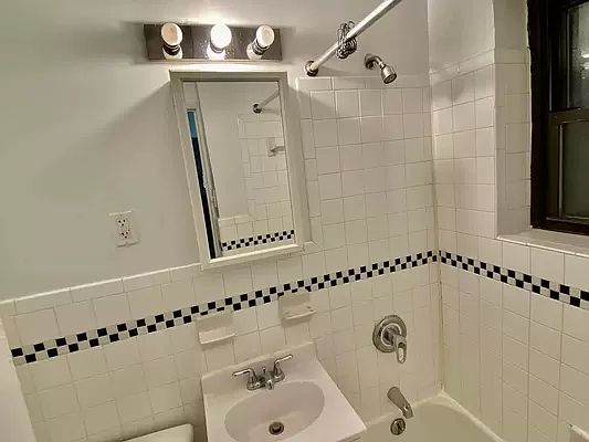 2nd image of 304 E 38th St #D