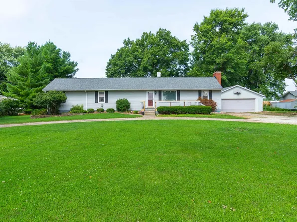 617 N Santa Fe Ave, Princeville, IL 61559