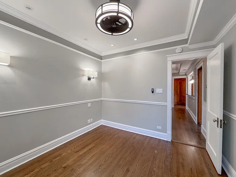 1940 W Berenice Ave #3 — Photo 15