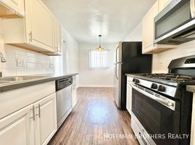 1841 S Curson Ave, Los Angeles, CA