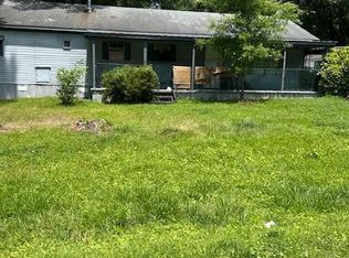 4914 Friendship Dr, Matthews, NC 28105