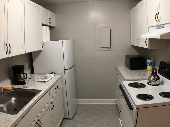 4 N Hamilton St, Jordan, NY