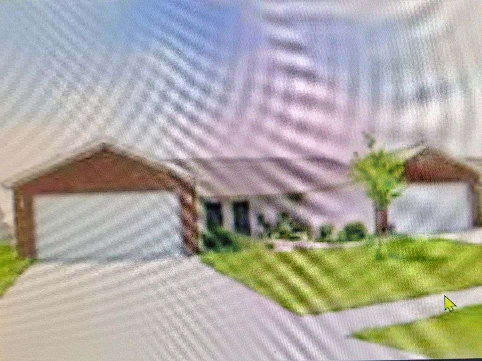 1st image of 2380 Hopkins Dr