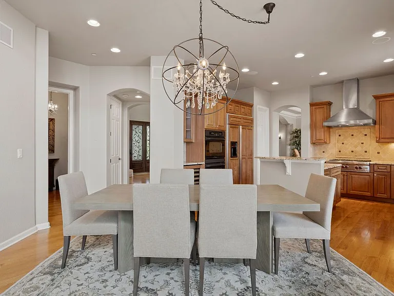6258 Oxford Peak Ct — Photo 15