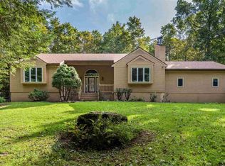 100 Lawson Lake Rd, Feura Bush, NY 12067