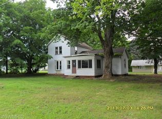 2965 W Front St, Buchanan, MI 49107