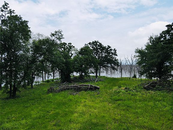 5th image of 4776 County Road 2610