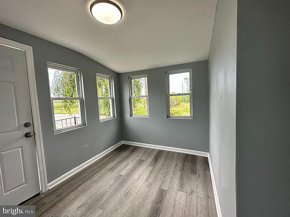2nd image of 37 Beaver Ave