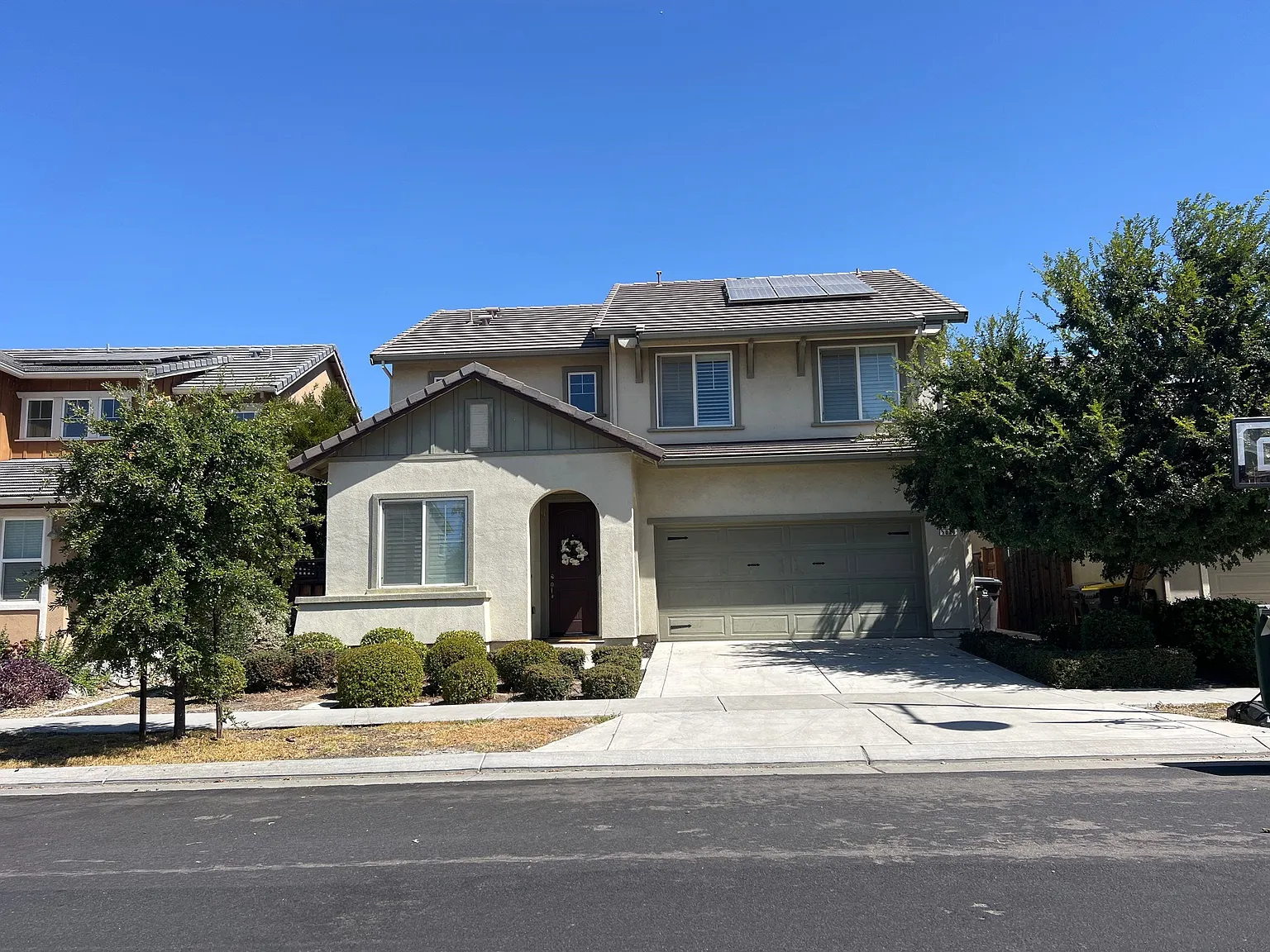 1079 Navigator Dr photo 1