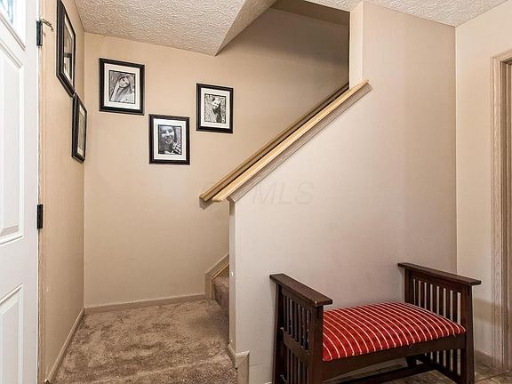 4th image of 494 Scioto Meadows Blvd