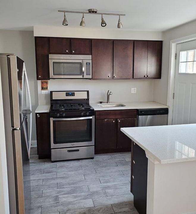 1st image of 5641 W Carmen Ave #1