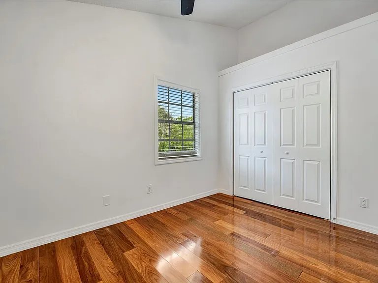 631 Harbor Ave — Photo 20