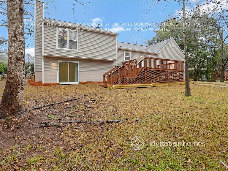 1439 Summit Chase Dr — Photo 25