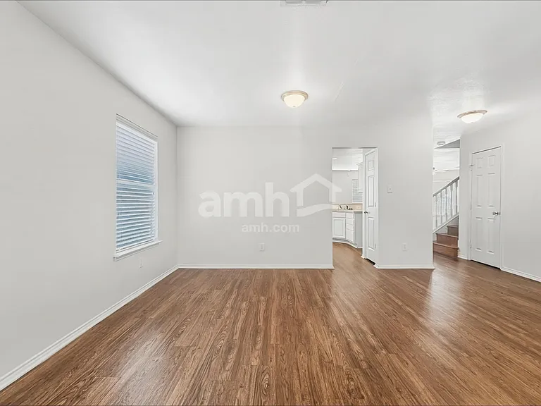 1135 Trinity Trl — Photo 8