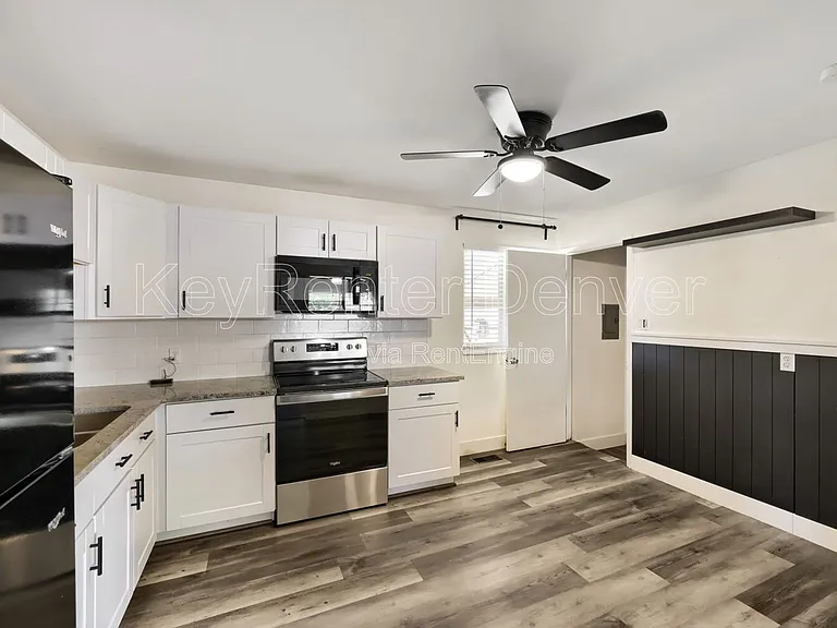 5543 Atchison St — Photo 5