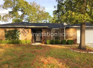 8438 Sand Point Dr W, Jacksonville, FL 32244