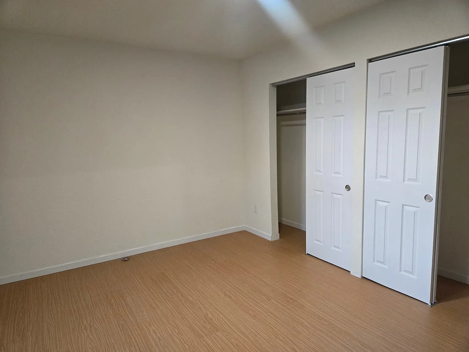4 bed, 130 sqft, $800 — Photo 3
