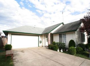 206 Meredith Dr, Newberg, OR 97132