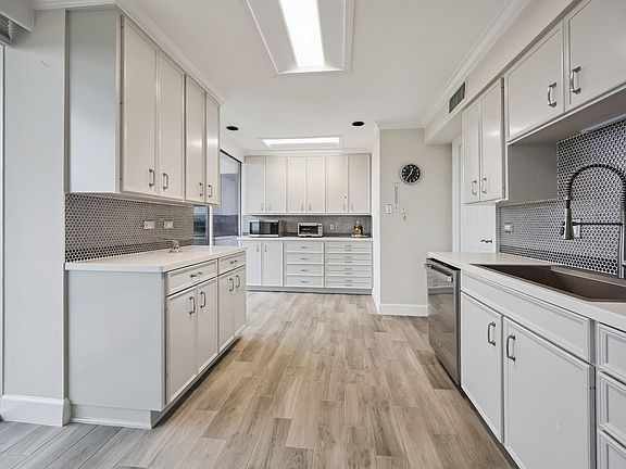 5th image of 2200 Willowick Rd #8BC