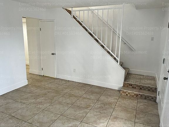 4th image of 2909 S Chester Ave APT 13