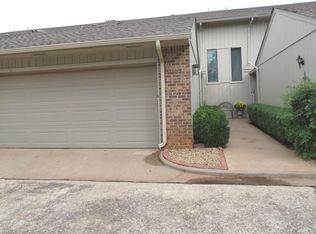 1007 Cardinal Ct #10, Clinton, OK 73601