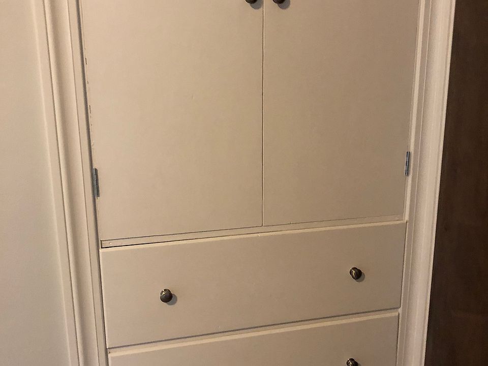 1st image of 40 Orchard Pl
