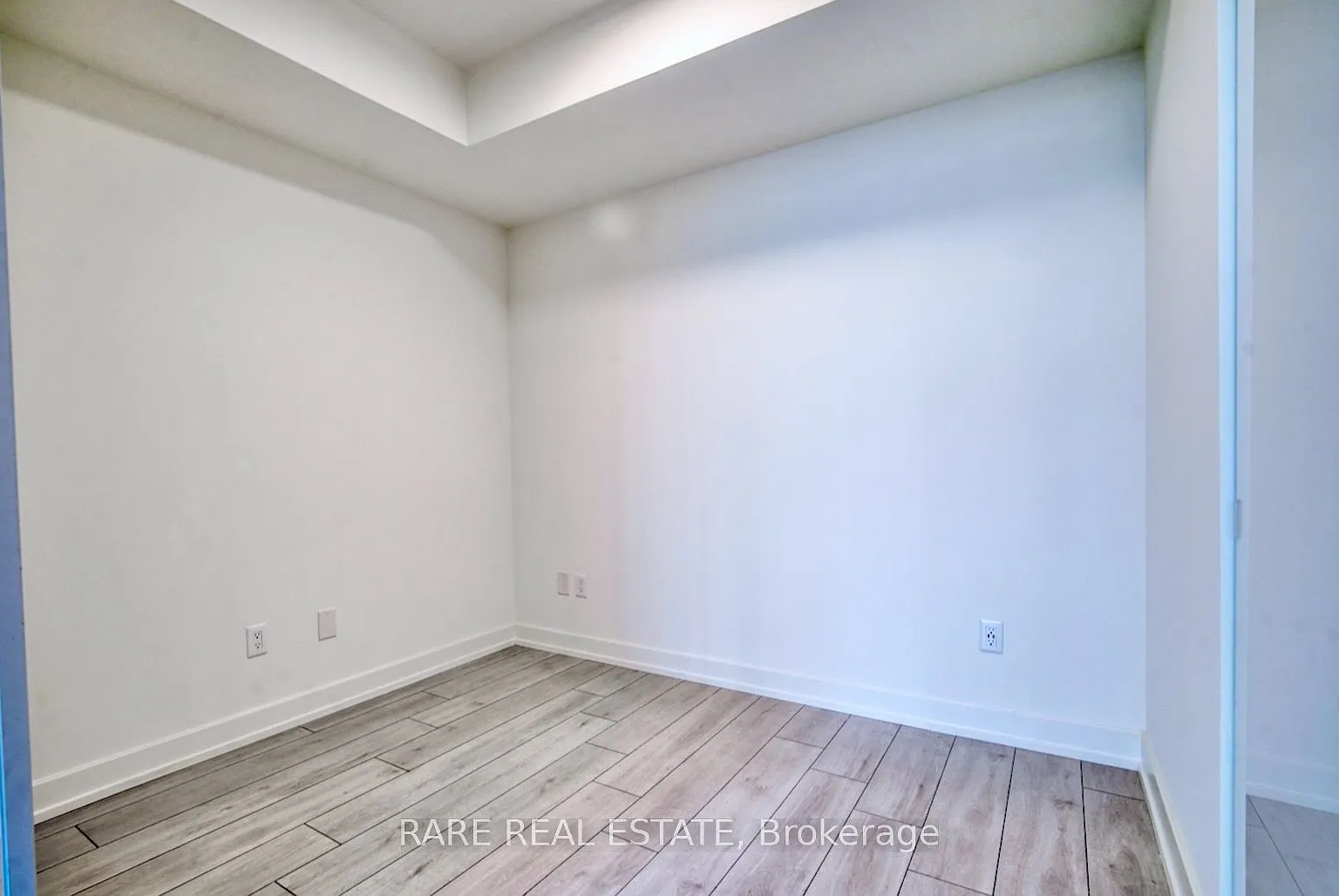 2 bed, $3,000 — Photo 4